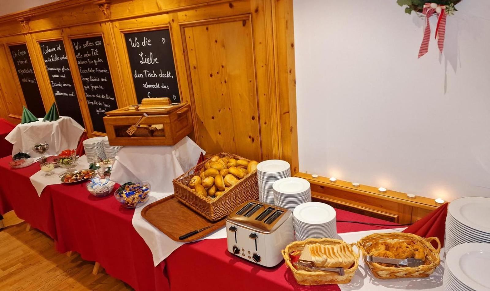 Clubhotels Hochsauerland ヴィンターベルク エクステリア 写真